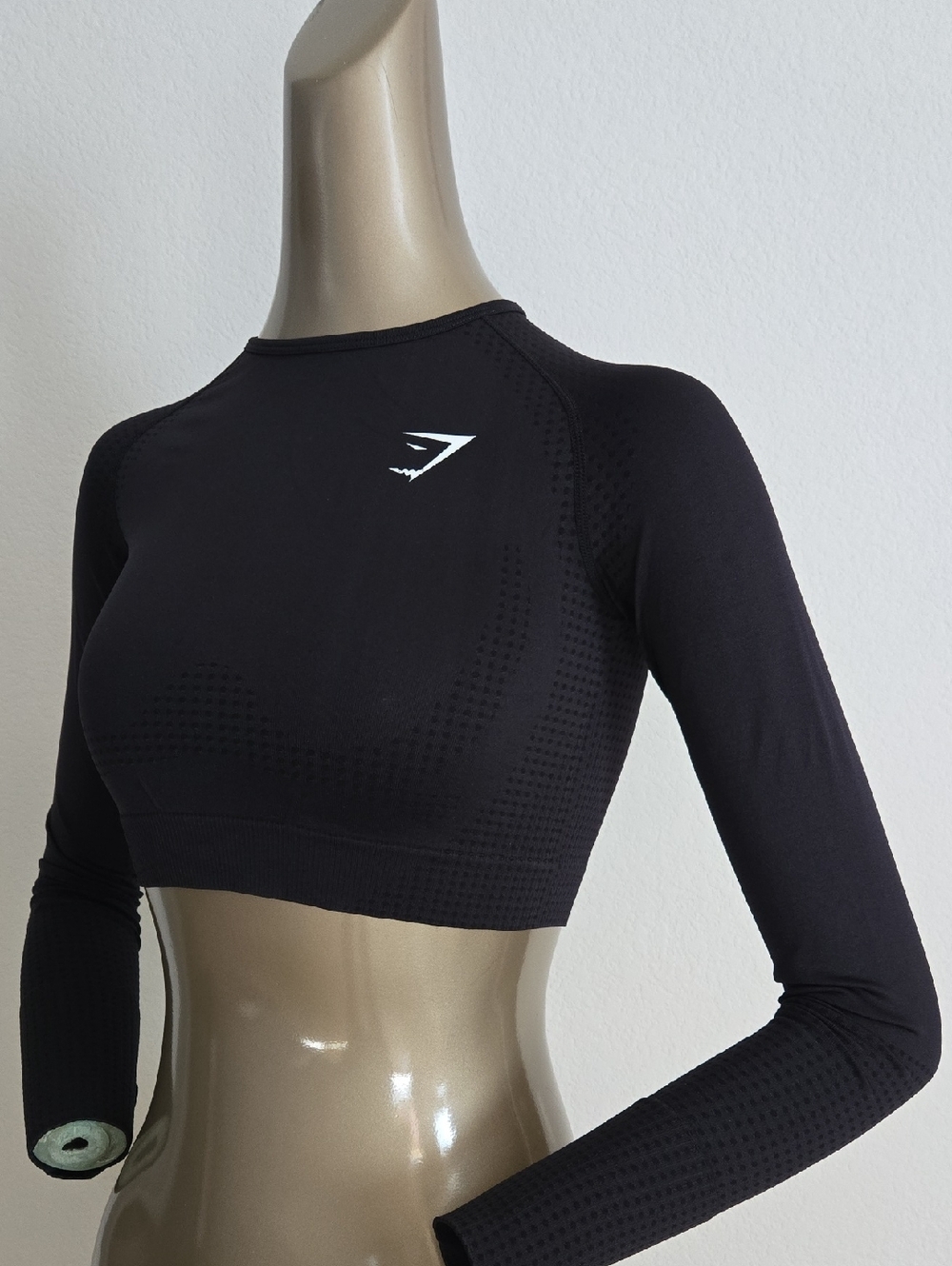Gymshark Black Seamless Long Sleeve Crop Top with White Logo